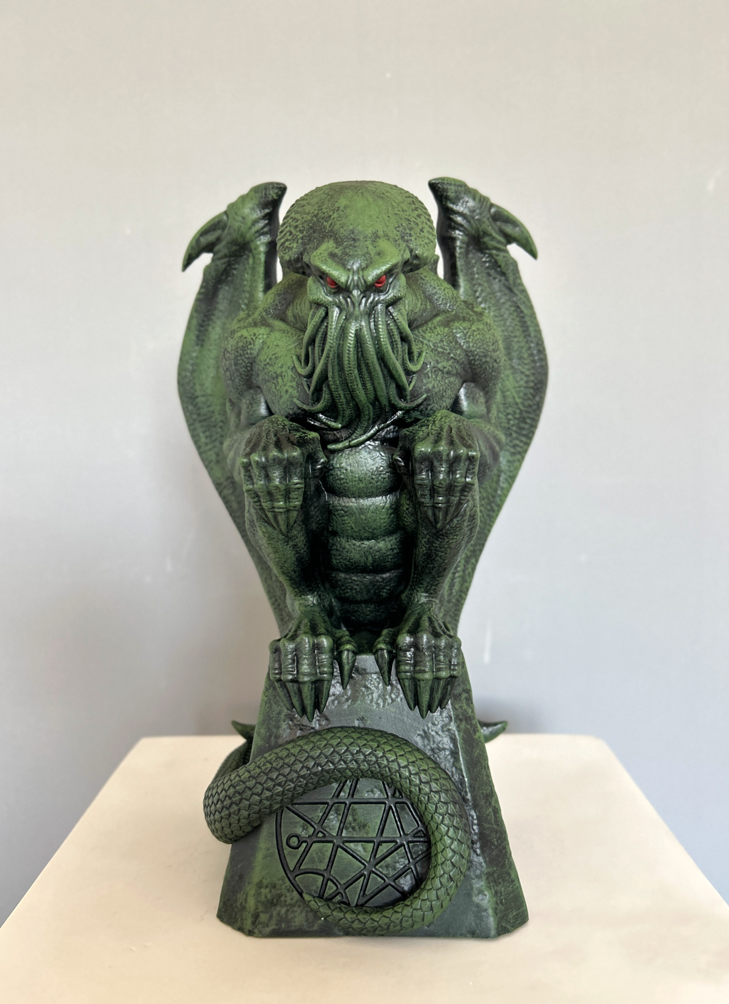 Cthulhu Statue, 27 centimeters / 10.6 inches