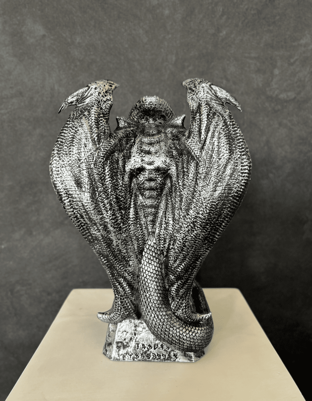 Cthulhu Statue, 27 centimeters / 10.6 inches