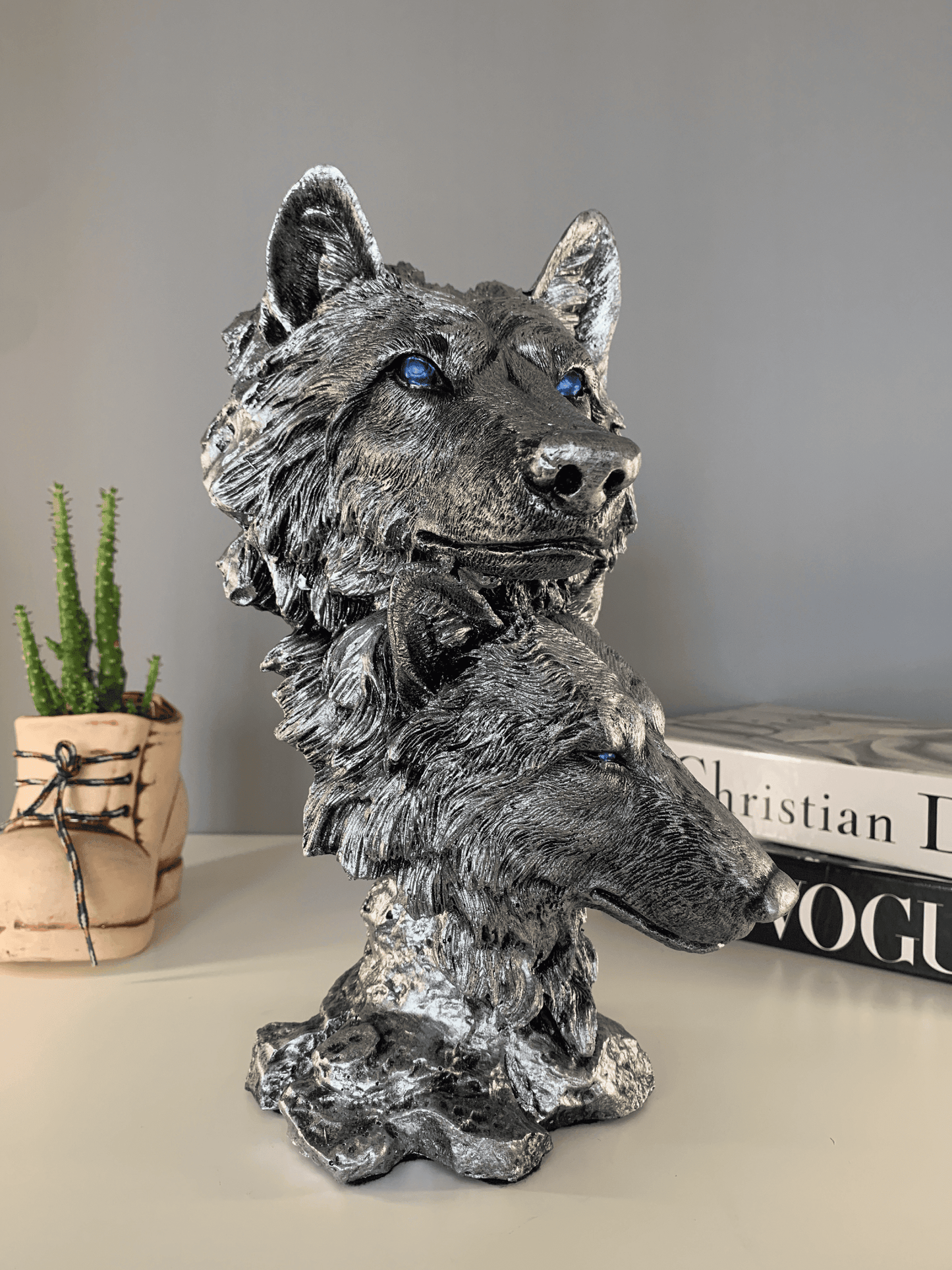 Wolf Family Sculpture, 28 cm / 11"