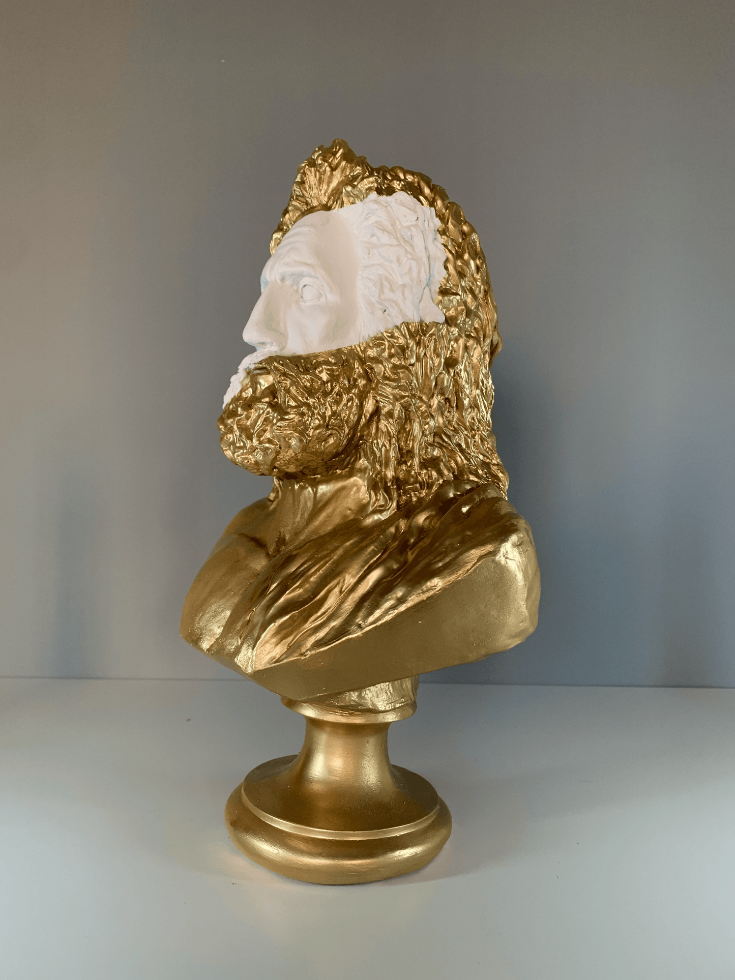 Zeus Pop Art Bust Statue, 38 cm / 15"